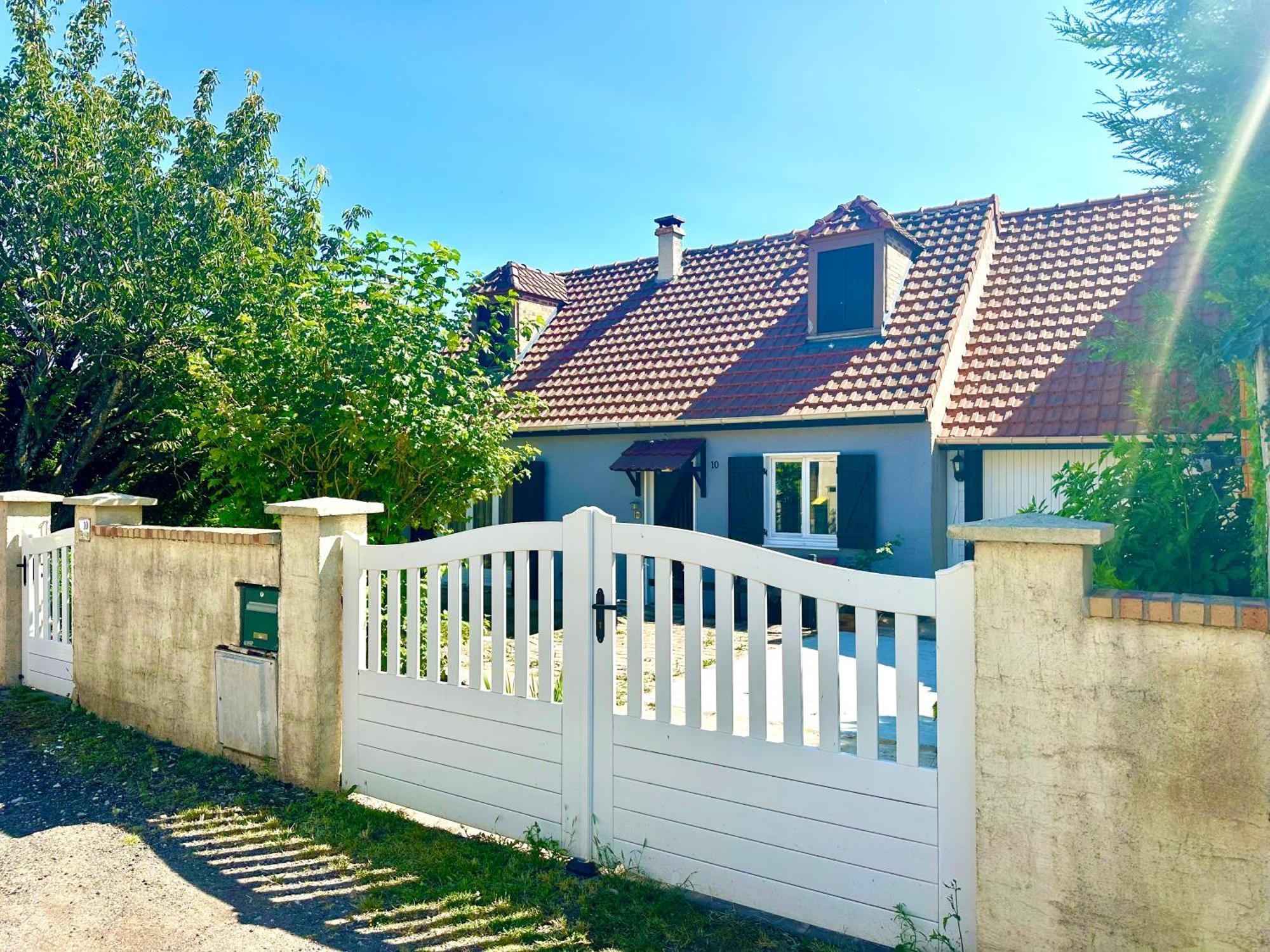 Vacation House In Quiet Village Congerville-Thionville Kültér fotó