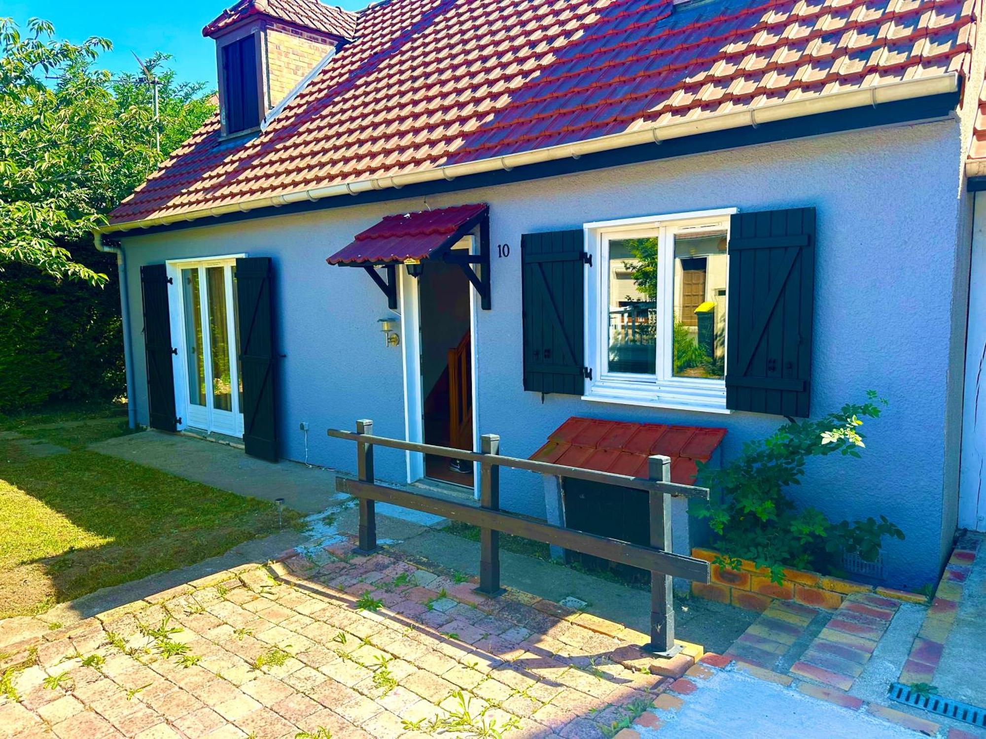 Vacation House In Quiet Village Congerville-Thionville Kültér fotó